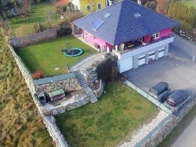 SCHNÄPPCHEN - Familienjuwel nahe Lamprechtshausen – wohnen, wo andere Urlaub machen! Geräumiges Einfamilienhaus im Grünen mit 955 m² Grund in Franking, ideal für Familien und Naturliebhaber!