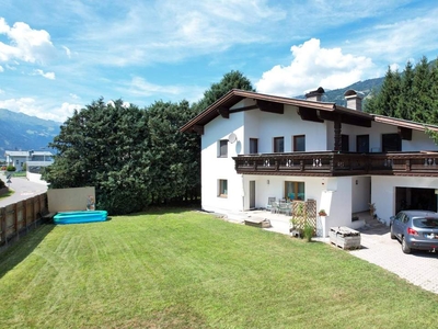 Wohnhaus mit großem Garten - sonnig, zentral, viel Platz