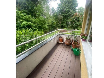 Wohnung mit Balkon und Bachblick Salzburg Stadt