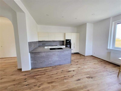 Exklusive Haushälfte mit Garten (81m²) in Altenmarkt! NEU!! 1 Monat mietfrei!