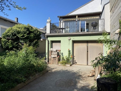 Traumhaftes Einfamilienhaus mit Loggia, Nähe Neusiedlersee