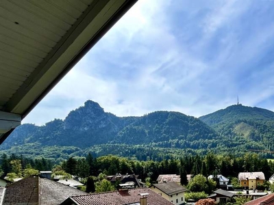 Traumhaftes Wohnen im Dachgeschoß: Gaisbergblick und Sternenhimmel inklusive! Ferienwohnsitzmöglichkeit ist vorhanden!