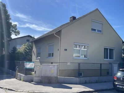 Haus mit Garage, 4 Zimmer, Garten, Terrasse uvm.!