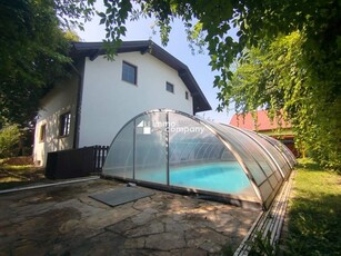 Moderne Eleganz in Wiens grüner Oase - Traumhaftes Einfamilienhaus mit Pool und Garage