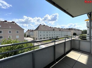 Zentrale 3-Raum-Wohnung mit Balkon, nähe Donau/Zentrum: Unschlagbares Preis-/Leistungsverhältnis - mit wenig Aufwand zur Traumwohnung