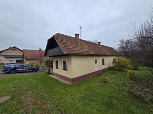 Einfamilienhaus mit ca 58 m² Wohnfläche in Lichendorf (stark sanierungsbedürftig) Angebotslegung noch bis 04.12.24 12:00 möglich!