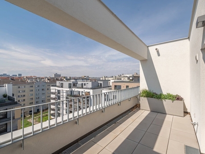 IU - 2,5-Zimmer DG-Wohnung mit Terrasse