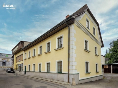 Top renoviertes Herrenhaus in ruhiger Zentrumslage