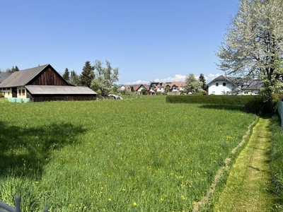 Attraktives Baugrundstück in Klagenfurt: Sonnige und ebene Lage