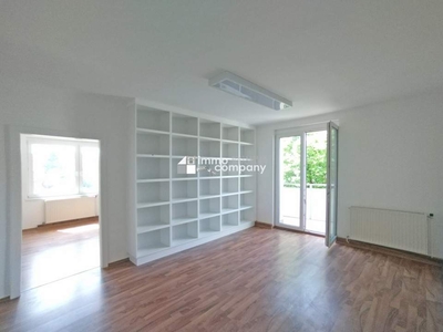 Singles oder Paare - Entzückende helle Wohnung mit Balkon! Fernblick zu HTL - 3 Minuten zu Annininger und Eichkogel