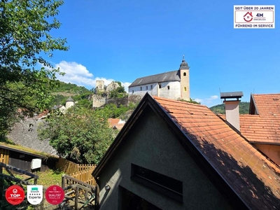 **Märchenhaft** großes Grundstück mit grandiosen Ausblick auf die Burgruine Rehberg in 3500 Krems an der Donau