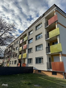 Attraktive 3-Zimmer-Wohnung mit Balkon & Parkplatz!