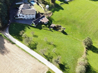 Außergewöhnliche Liegenschaft in Ruhelage auf 11.510 m² Grund mit Fischteich