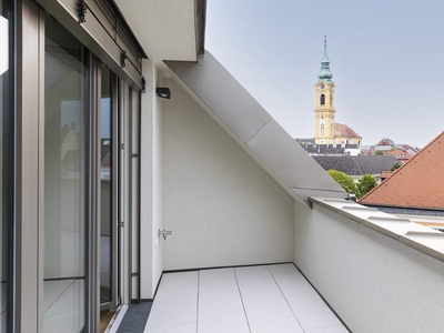 ERSTBEZUG! Exclusive 2-Zimmerwohnung mit Dachterrasse und Rathausblick im Herzen der Altstadt