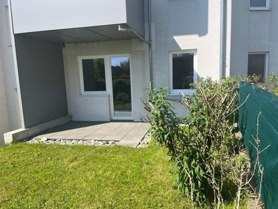 RESERVIERT!!!Schöne, sonnige Mietwohnung mit Terrasse und Garten