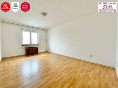 Zentral begehbare 2-Zimmer Wohnung (FREIER MIETZINS)