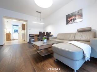 Hochwertige 3-Zimmer-Wohnung mit Balkon neben Millennium City | fast 4 % Rendite möglich!