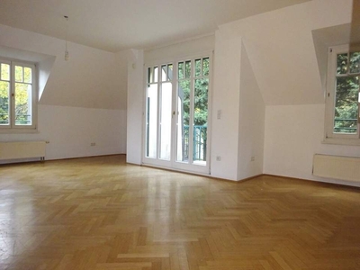 Alt-Grinzing: herrlicher Grünblick, ruhige und sonnige Maisonette, 3 Zimmer, Balkon und Terrasse, modernes Haus Baujahr 2009, 2 Garagenplätze, Grinzinger Allee - Nähe Linie 38!