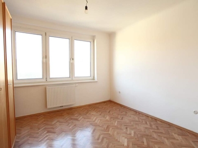 2 Zimmerwohnung in zentrale Lage /Annenstraße