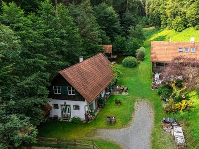 Idyllische Kleinlandwirtschaft in absoluter Ruhelage