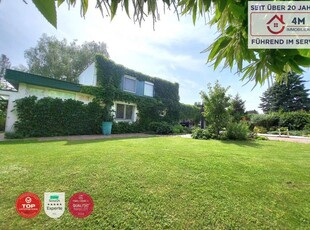 NEUPREIS -Familienvilla mit ausserordentlich großem Garten,Pool und Teich