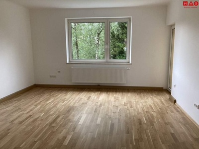 Moderne sanierte 3 Zimmer-Wohnung mit Balkon am ruhigen Stadtrand in Steyr Münichholz! Ideale Kombination aus Wohnqualität und perfekter Infrastruktur!