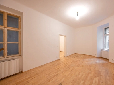 ++RARITY++ 2-room OLD BUILDING apartment in BEST LOCATION! FARM TRACT-QUIET LOCATION in Burggasse!