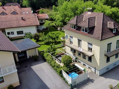 Charmante 2-Zimmer-Wohnung mit großem Garten und Garage in Velden am Wörthersee