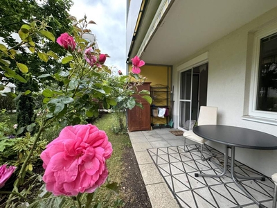 Neubauwohnung mit Garten und Terrasse! Pool & Sauna am Dach!