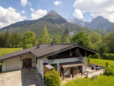 Sonniger Freizeitwohnsitz in ruhiger Lage mit Bergblick