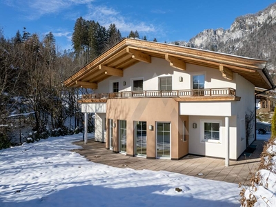 Einfamilienhaus in ruhiger Lage mit Bergblick