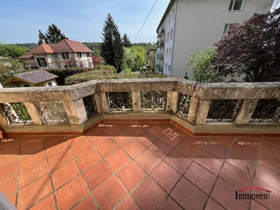 EINZIGARTIG: Villentage mit Balkon und 2 Parkplätze in Mariatrost!