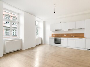 OPTIMALER GRUNDRISS II 3 ZIMMER MIT BALKON II HELLE ALTBAUWOHNUNG MIT KÜCHE II TOLLE LAGE NÄHE U6 UND THALIASTRASSE