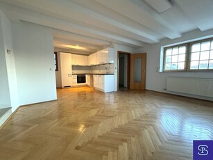 Provisionsfrei: Klimatisierte 109m² DG-Wohnung mit Einbauküche Nähe Augarten - 1020 Wien