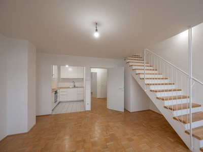 ** ab sofort: einzigartige 3 Zimmer Maisonette Dachgeschoss Wohnung // Nähe Johann-Nepomuk-Vogl-Platz // Währing **