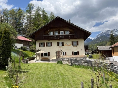 Bauernhaus mit viel Potential am Seefelder Plateau