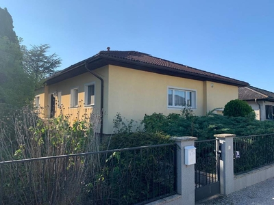 Bungalow auf 1160m² Grundstück in Siedlungslage!