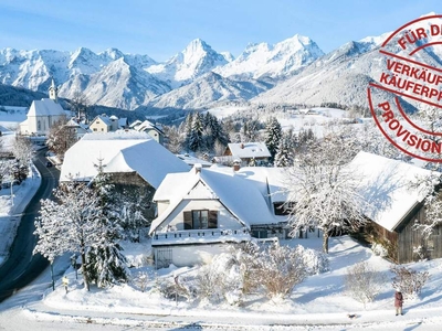 Charmantes Wohnhaus mit Potential in begehrter Lage