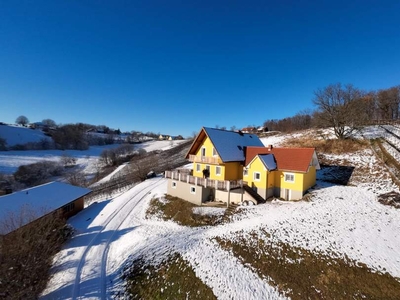 Einfamilienhaus mit Einliegerwohnung in Aussichtslage nähe der Südsteirischen Weinstraße