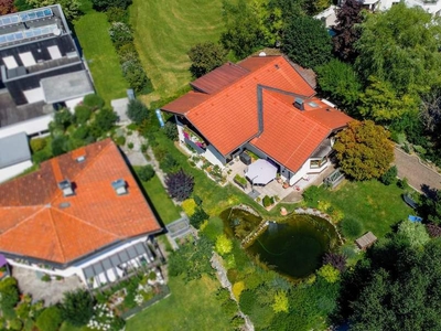 Großzügiges Mehrfamilienhaus in idyllischer Ruhelage