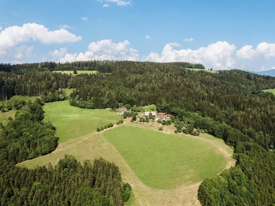 Einzigartige Landwirtschaft mit Mehrfamilienhaus in herrlicher Aussichtslage im Lavanttal