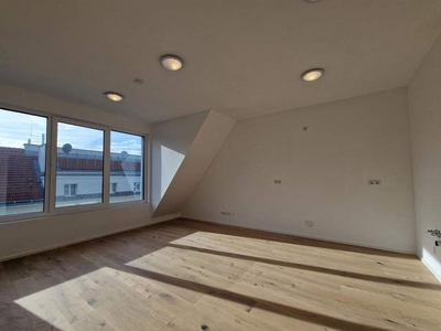 Erstbezug 2-Zimmer-Wohnung mit großer Dachterrasse