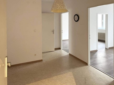 große 3,5 Zi. Wohnung