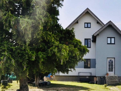 Interessantes Haus auf 1.803 m2 großem Grundstück