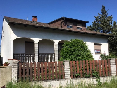 Neuer Preis - Einfamilienhaus mit tollem Potential auf 1.108 m2 Grundfläche