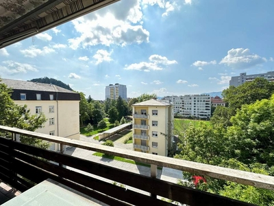 Sanierungsbedürftige 3-Zimmer-Wohnung in Geidorf mit viel Potential