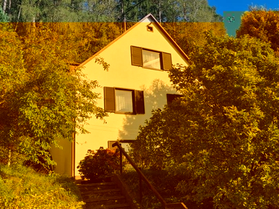 * * * VERKAUFT * * * Sonniges Wohnhaus in ruhiger Aussichtslage