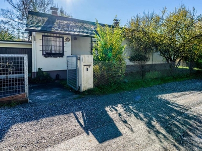 Stark sanierungsbedürfiger Bungalow auf traumhaften Grund in Graz-Andritz