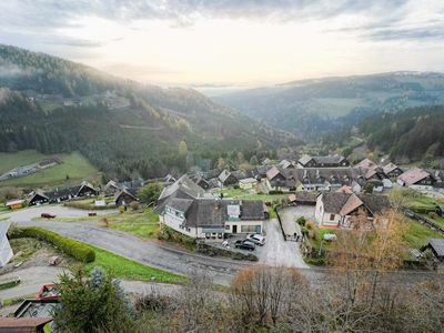 Wunderbare Vielseitigkeit: Gestalte deine Zukunft in dieser Berglandschaft - Gasthof oder Mehrfamilienhaus!