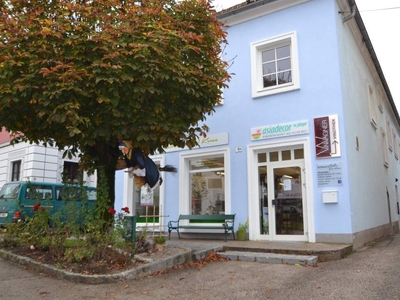 Zentral gelegenes Büro am Marktplatz von Aschbach